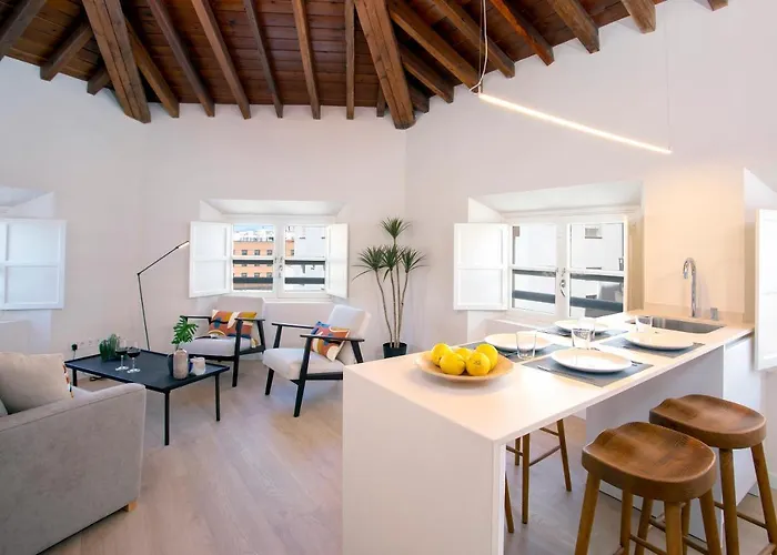 Apartamentos Thyssen Cisneros By Rent Me