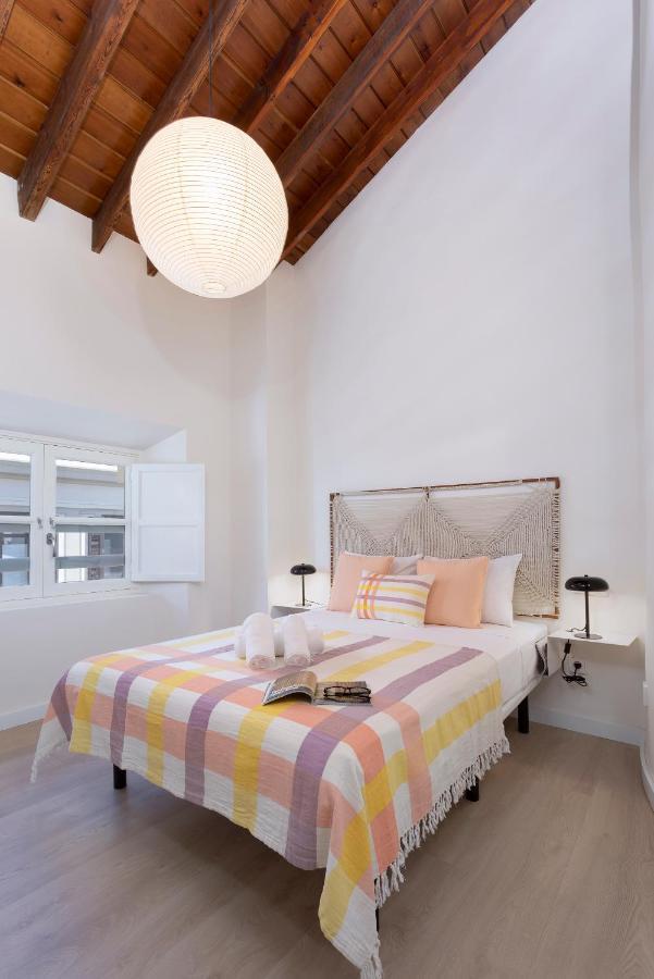 Thyssen Cisneros By Rent Me Appartamento