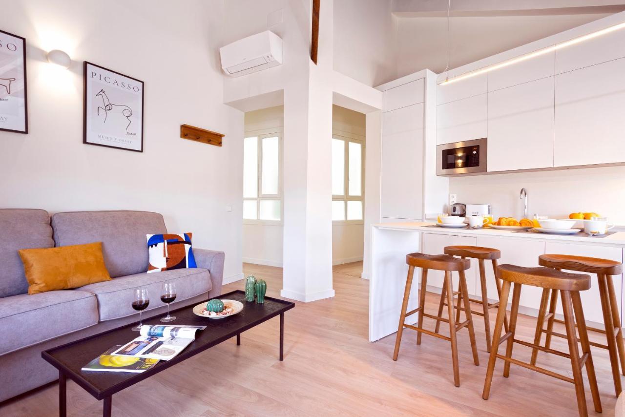 Thyssen Cisneros By Rent Me Apartment